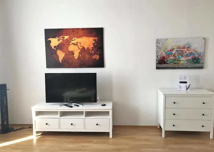 Апартаменти Near Yppenplatz & Brunnenmarkt